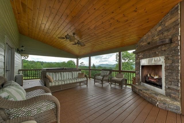 384 Dean Road, Mineral Bluff GA 30559 - Photo