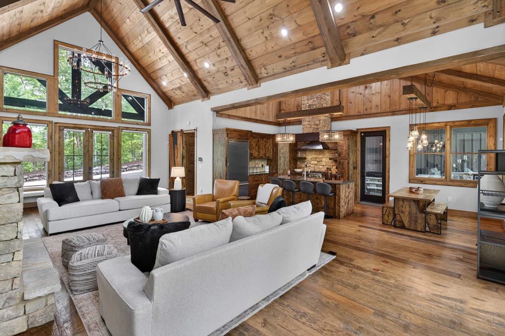 361 Bluebird Lane, Blue Ridge GA 30513 - Photo