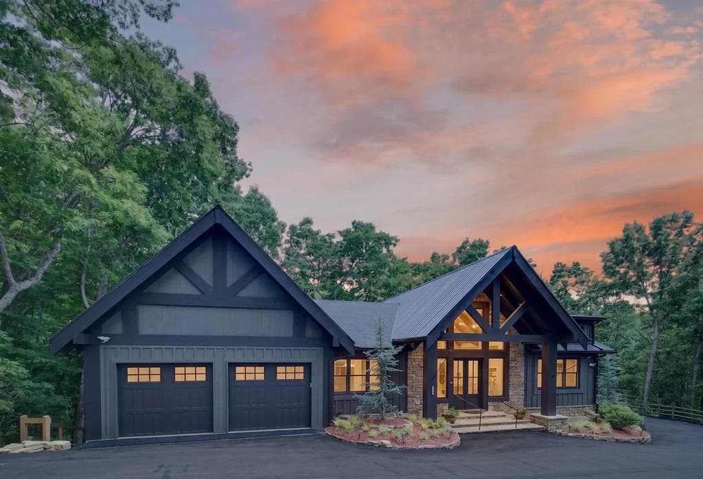 361 Bluebird Lane, Blue Ridge GA 30513 - Primary photo