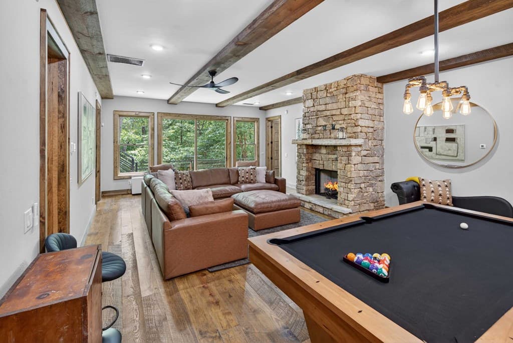 361 Bluebird Lane, Blue Ridge GA 30513 - Photo
