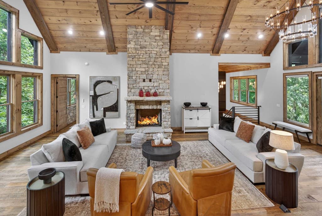 361 Bluebird Lane, Blue Ridge GA 30513 - Photo
