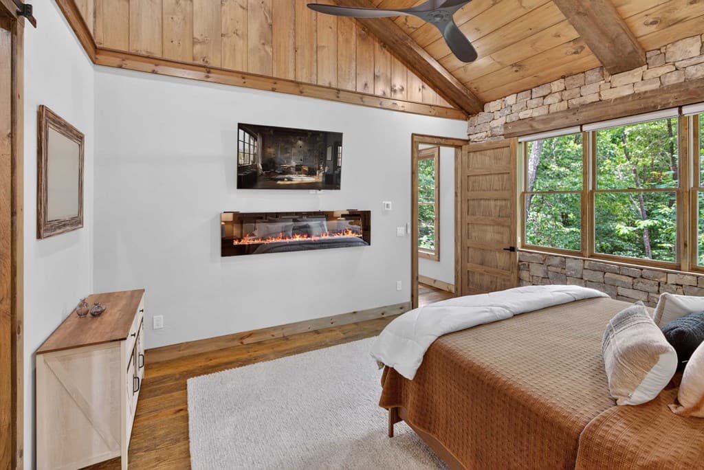 361 Bluebird Lane, Blue Ridge GA 30513 - Photo
