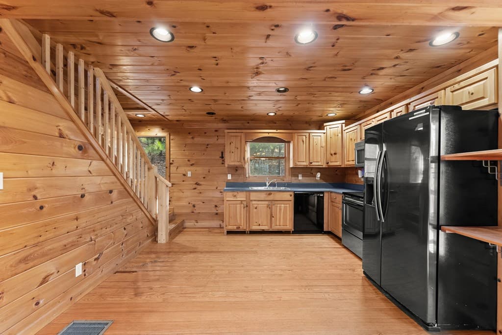234 Old Indian Trail, Blue Ridge GA 30513 - Photo