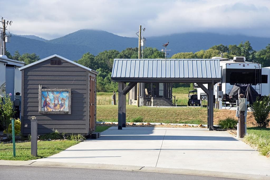 477 Mountain Creek Road, Blairsville GA 30512 - Photo