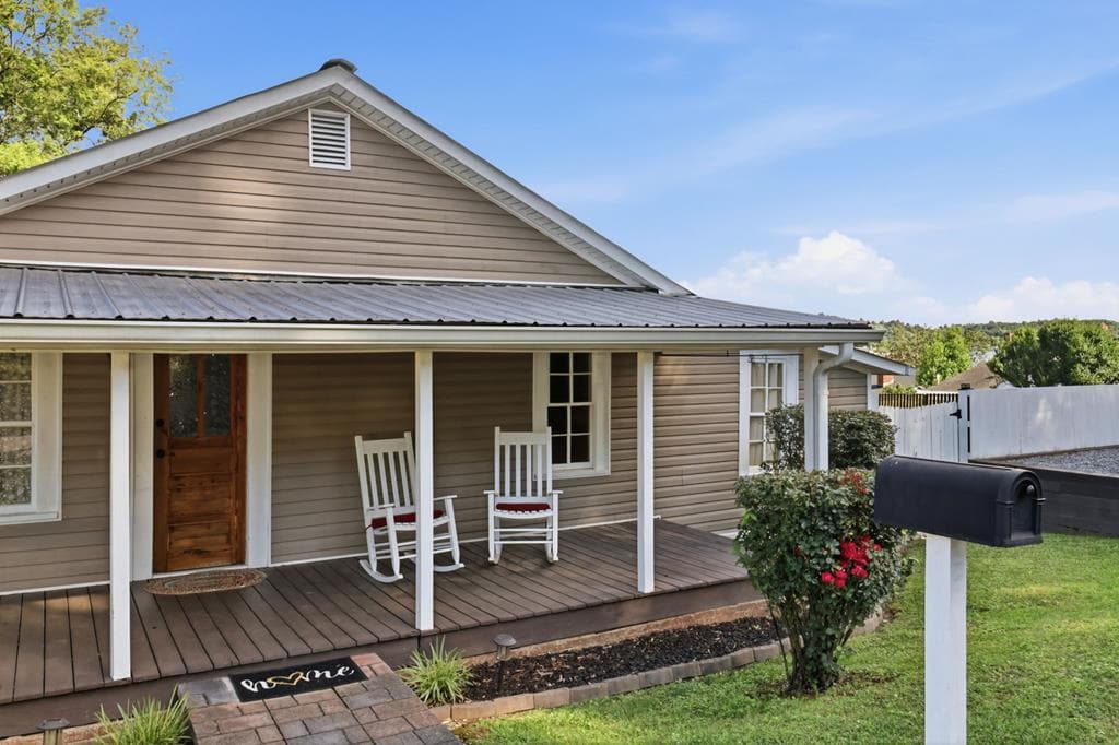 206 Kell Street, Ellijay GA 30540 - Photo
