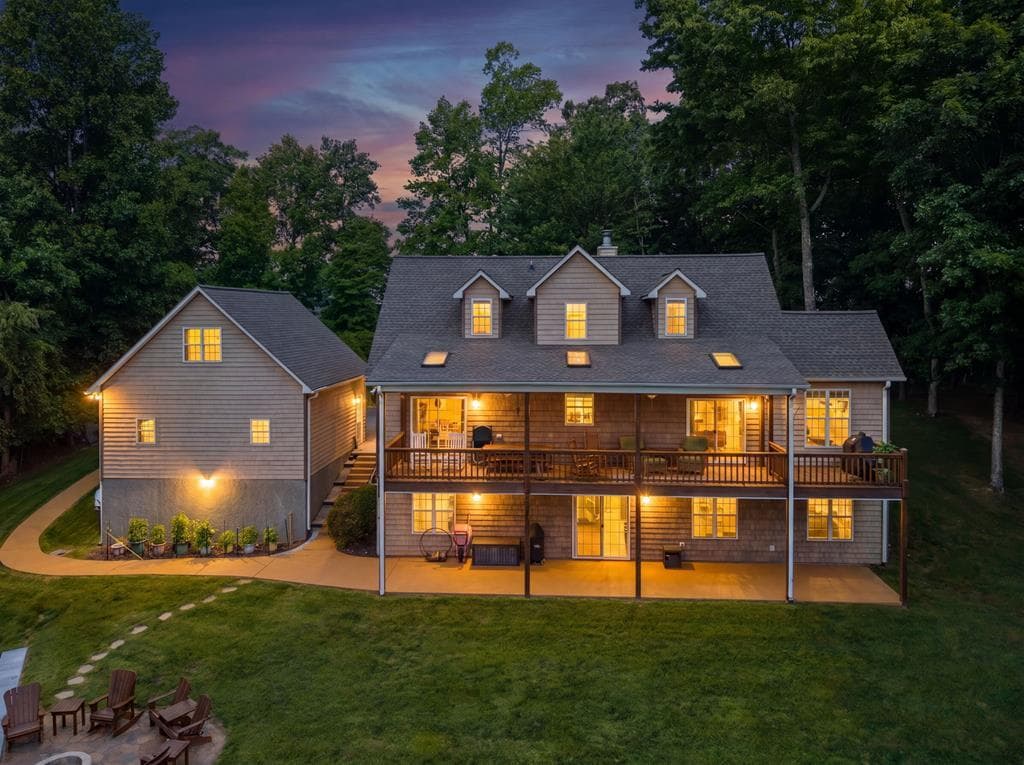 194 Lakeview Drive, Hayesville NC 28904 - Photo