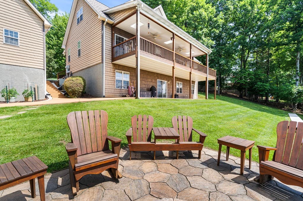 194 Lakeview Drive, Hayesville NC 28904 - Photo