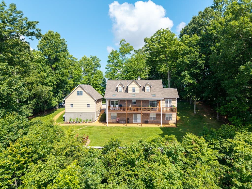 194 Lakeview Drive, Hayesville NC 28904 - Photo