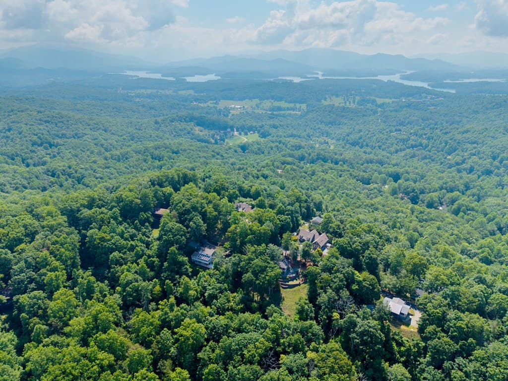 194 Lakeview Drive, Hayesville NC 28904 - Photo