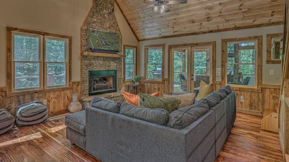 149 Heritage Drive, Mineral Bluff GA 30559 - Photo