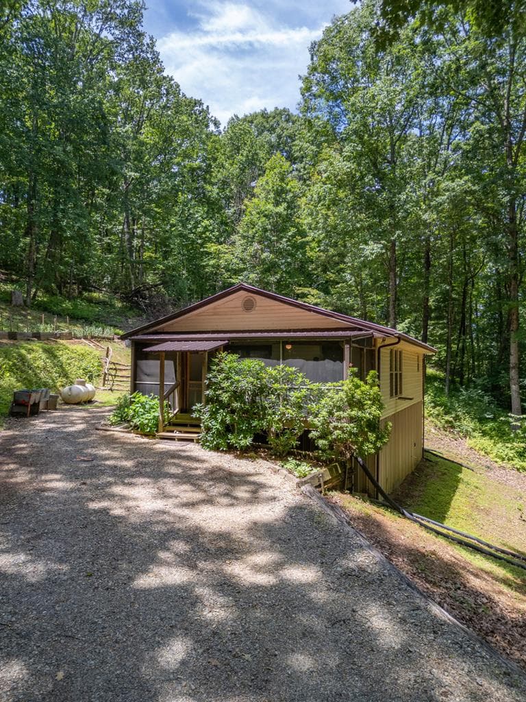 210 Mcdaniel Lane, Suches GA 30572 - Photo