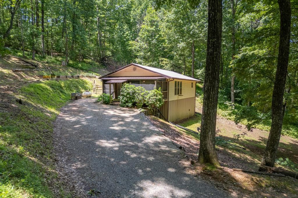 210 Mcdaniel Lane, Suches GA 30572 - Photo
