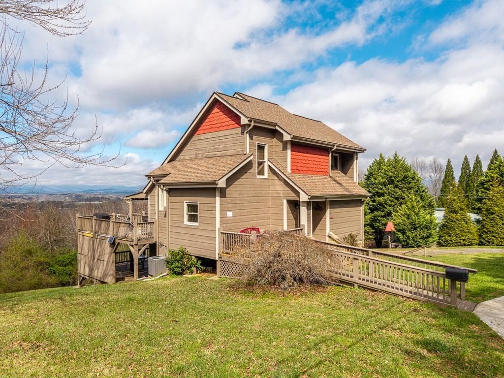 624 Talona Mountain Road, Ellijay GA 30540 - Primary photo