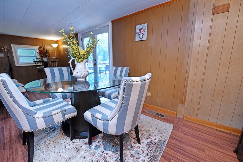 742 Hillcrest Drive, Mccaysville GA 30555 - Photo