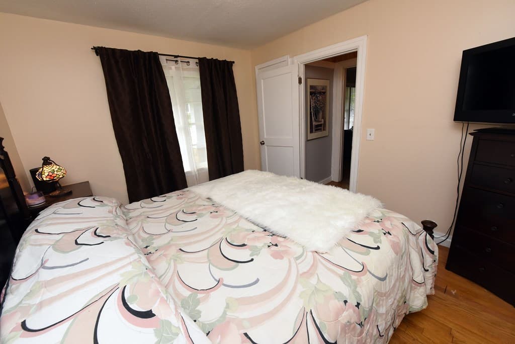 742 Hillcrest Drive, Mccaysville GA 30555 - Photo