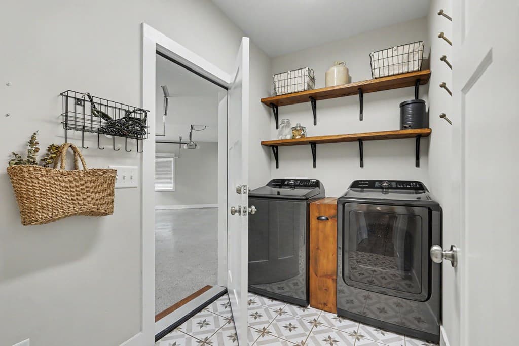 1220 Dogwood Trail, Hiawassee GA 30546 - Photo