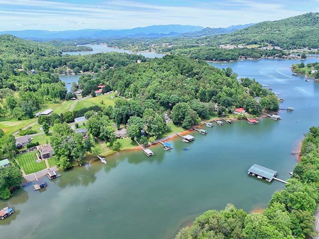 1220 Dogwood Trail, Hiawassee GA 30546 - Photo