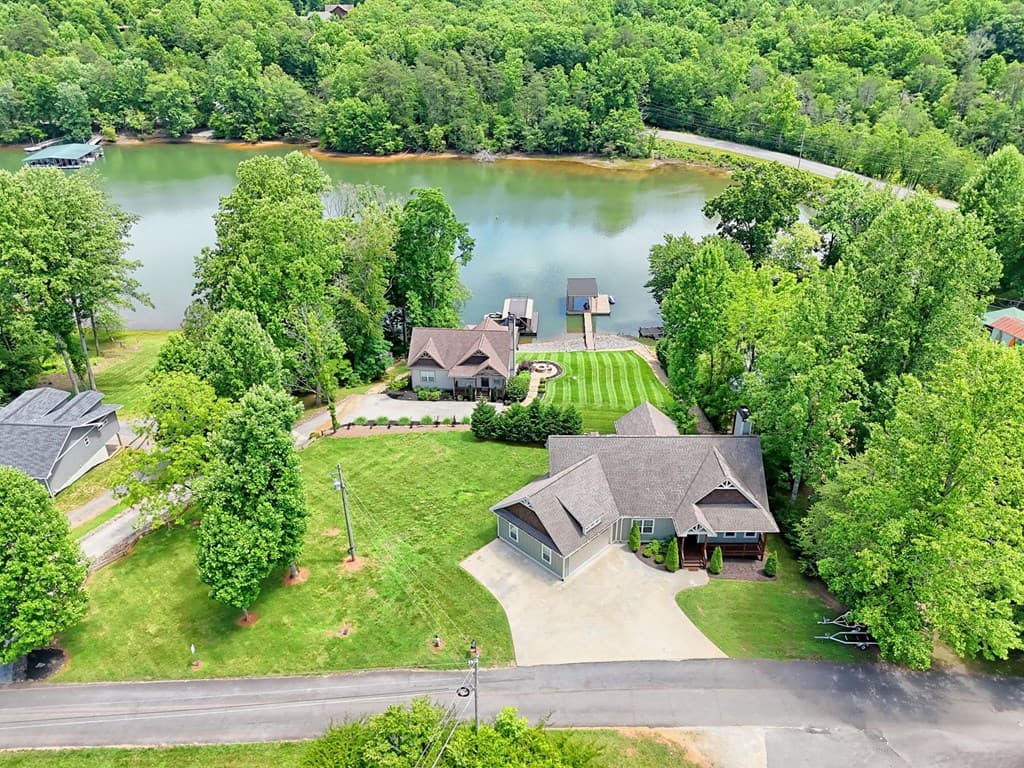 1220 Dogwood Trail, Hiawassee GA 30546 - Photo