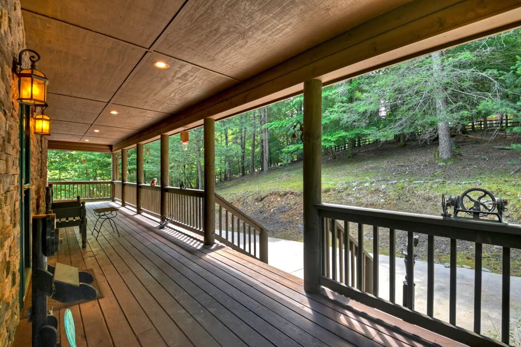 603 Ashley Drive, Ellijay GA 30540 - Photo