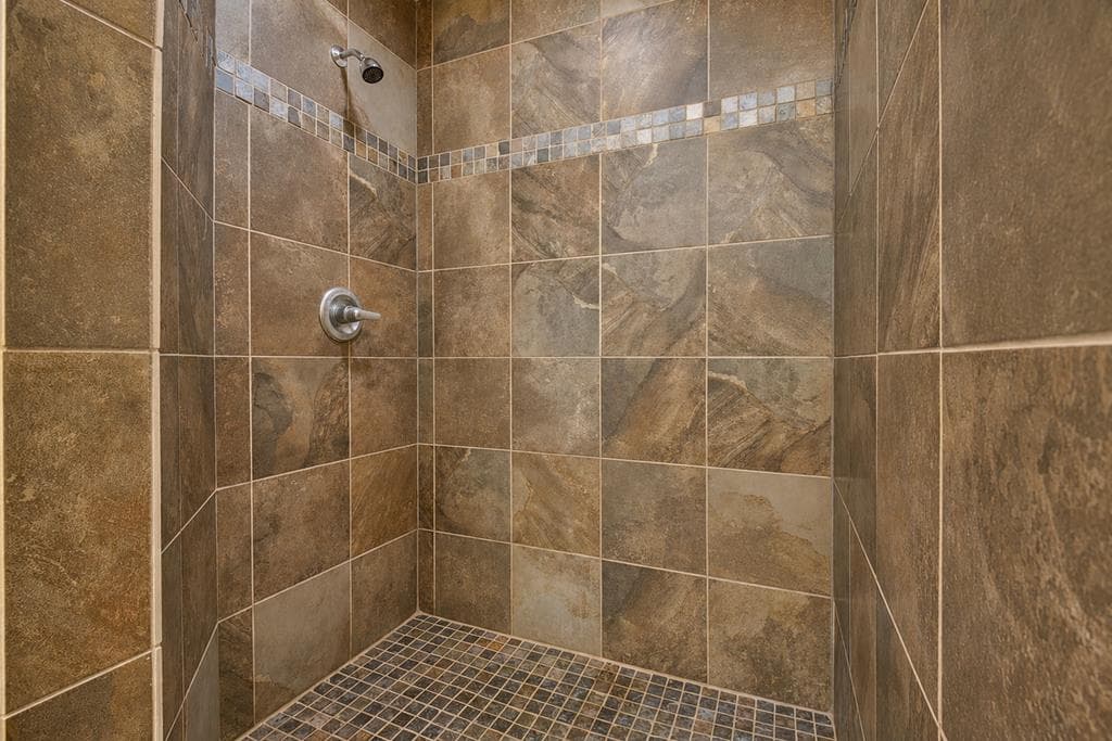 603 Ashley Drive, Ellijay GA 30540 - Photo