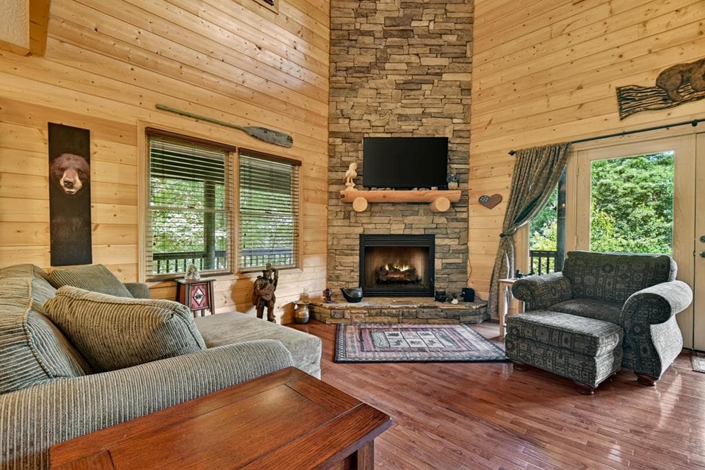 603 Ashley Drive, Ellijay GA 30540 - Photo