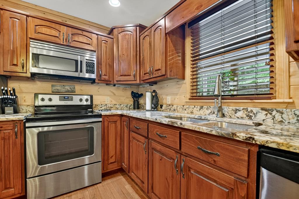 603 Ashley Drive, Ellijay GA 30540 - Photo