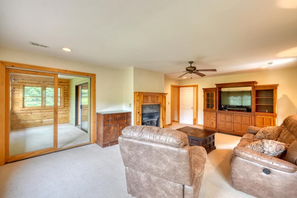 2930 Hicks Gap Road, Blairsville GA 30512 - Photo