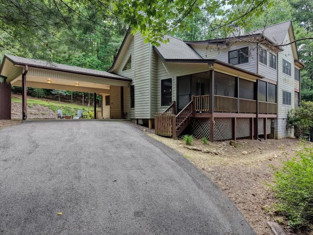 2930 Hicks Gap Road, Blairsville GA 30512 - Primary photo