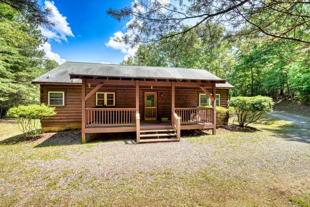 21 Ashley Trail, Warne NC 28909 - Photo