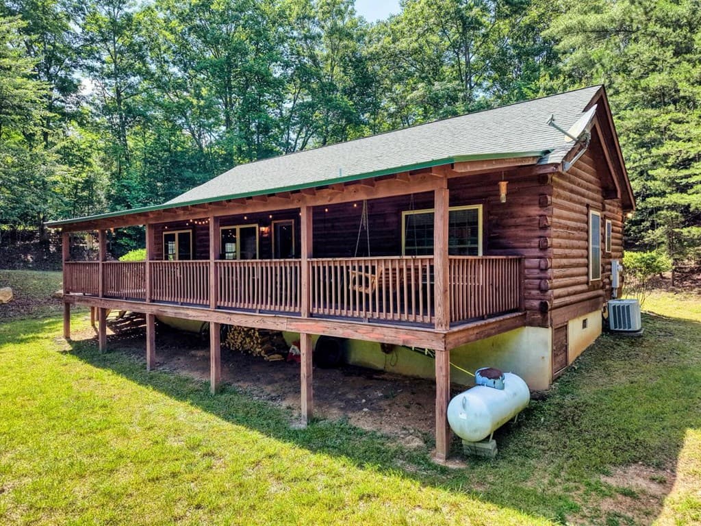 21 Ashley Trail, Warne NC 28909 - Photo