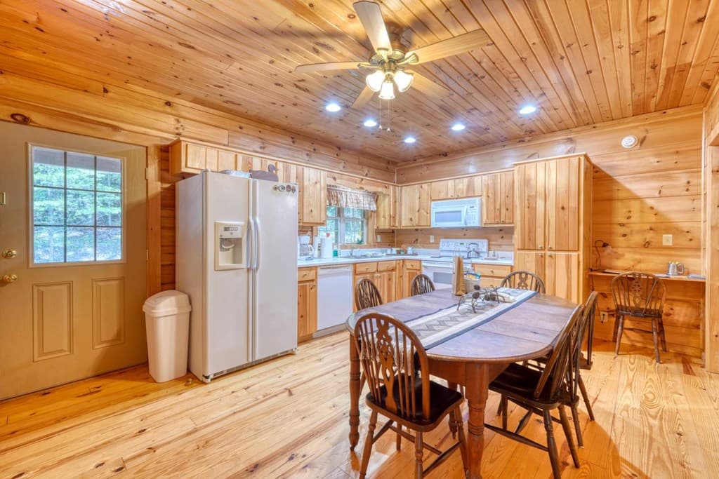 21 Ashley Trail, Warne NC 28909 - Photo
