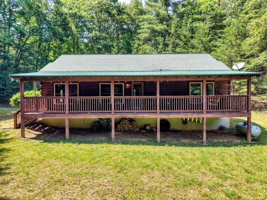 21 Ashley Trail, Warne NC 28909 - Photo