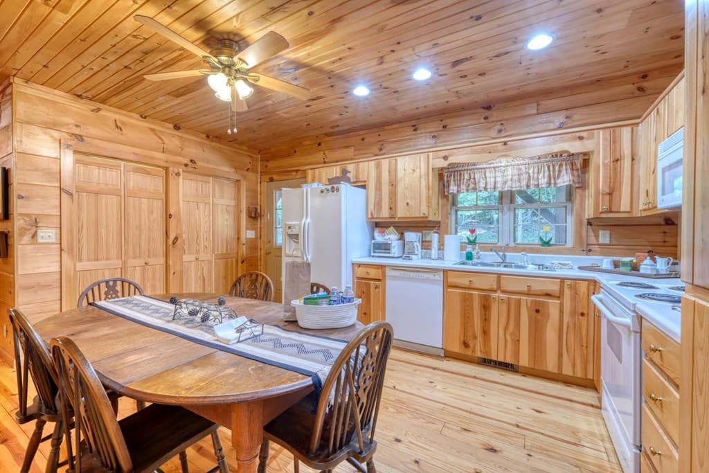 21 Ashley Trail, Warne NC 28909 - Photo