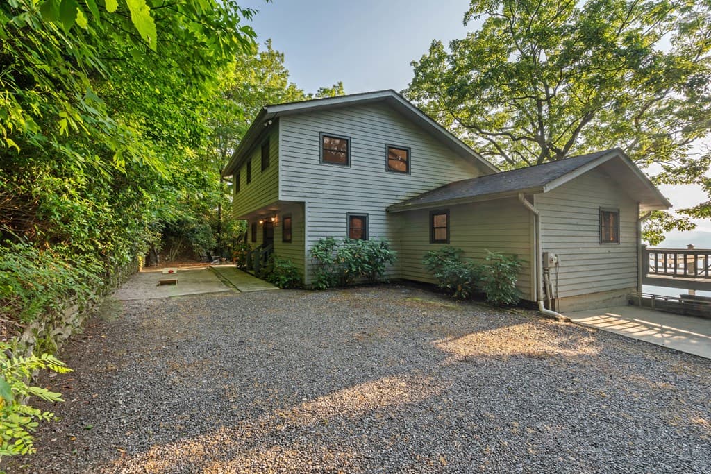 614 Charmont Drive, Tiger GA 30576 - Photo