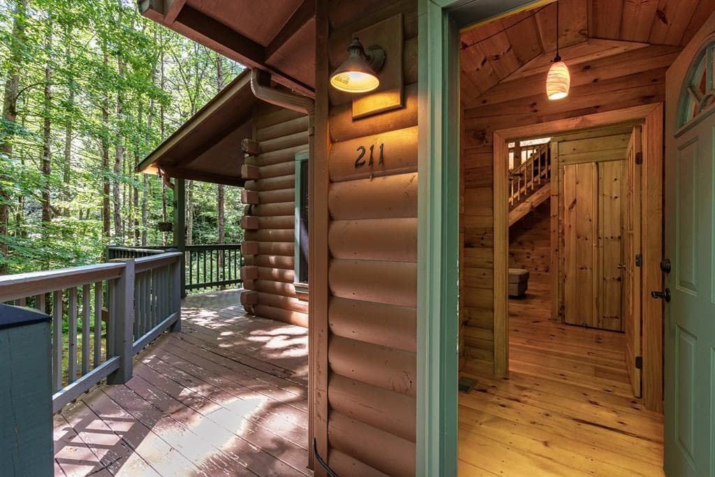 211 Red Oak Forest Lane, Murphy NC 28906 - Photo