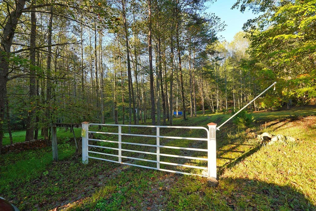 1841 Old Bucktown Road, Ellijay GA 30536 - Photo