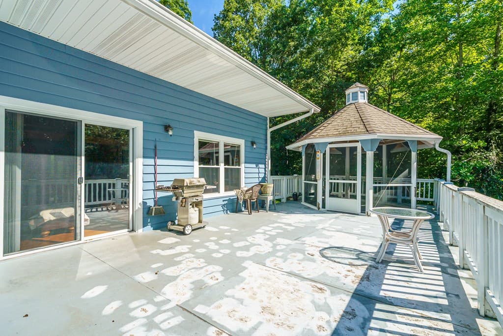 955 Lower Tails Creek Road, Ellijay GA 30540 - Photo