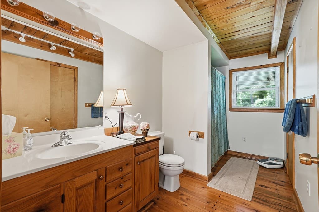955 Lower Tails Creek Road, Ellijay GA 30540 - Photo