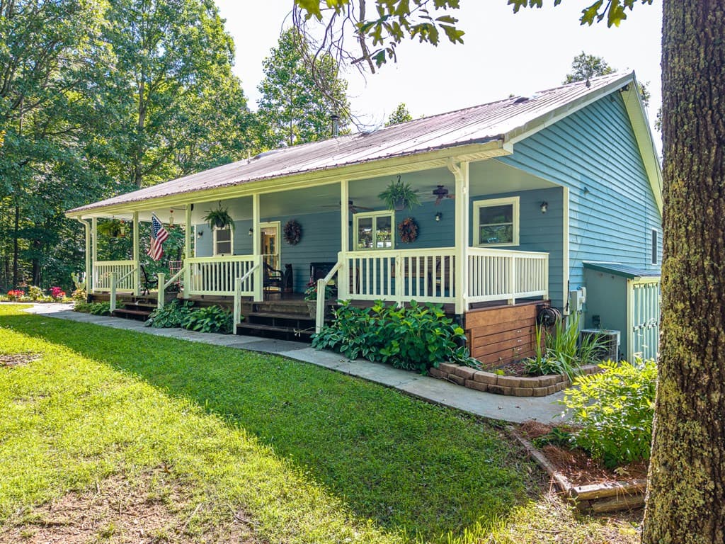 955 Lower Tails Creek Road, Ellijay GA 30540 - Photo