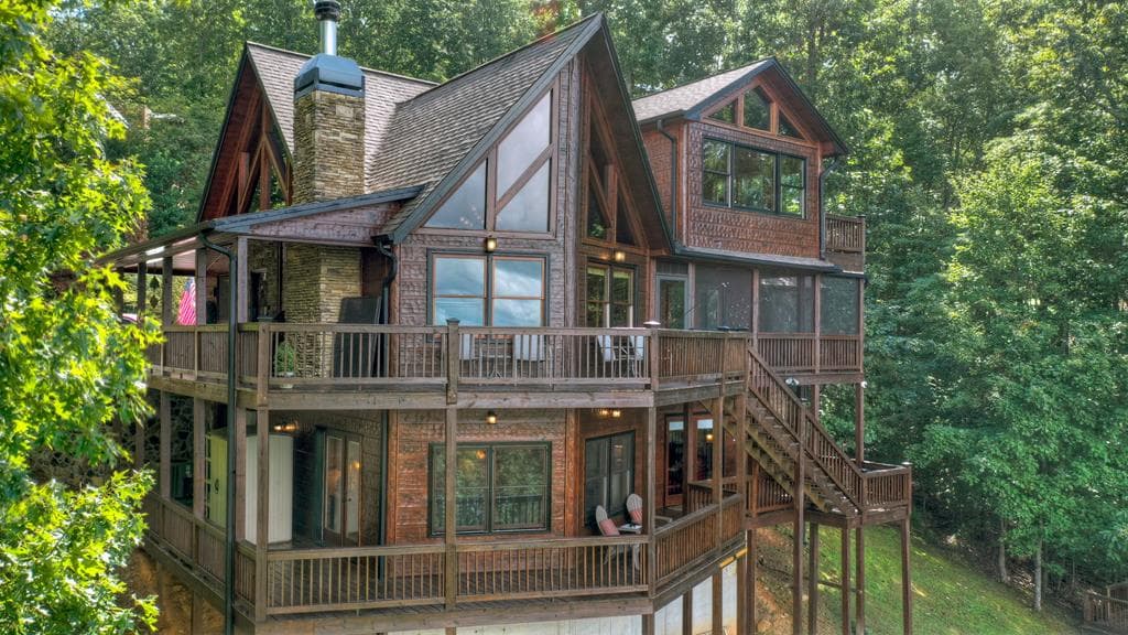 1404 Mountain High Drive, Mineral Bluff GA 30559 - Primary photo