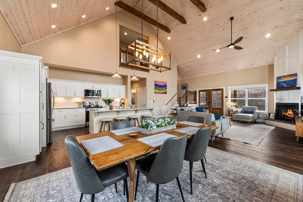 1016 Twisted Oak Road, Talking Rock GA 30175 - Photo