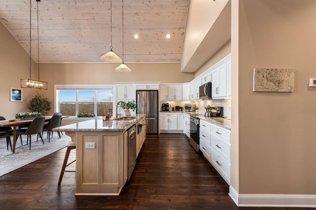 1016 Twisted Oak Road, Talking Rock GA 30175 - Photo