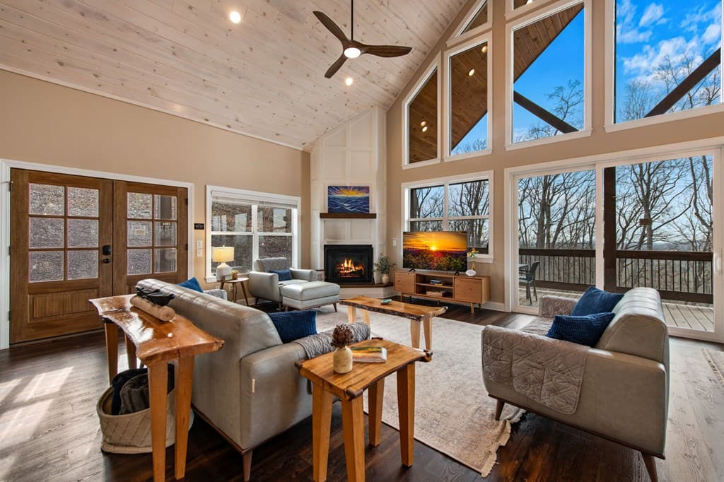 1016 Twisted Oak Road, Talking Rock GA 30175 - Photo