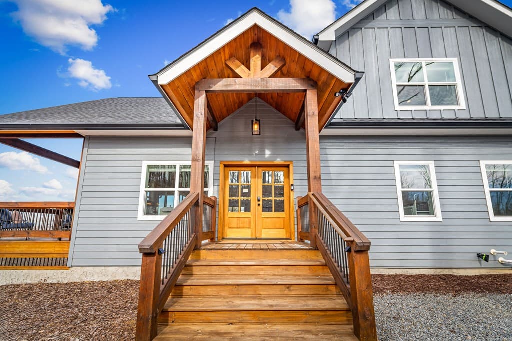 1016 Twisted Oak Road, Talking Rock GA 30175 - Photo