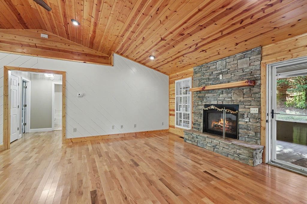 1105 Henson Road, Hiawassee GA 30546 - Photo