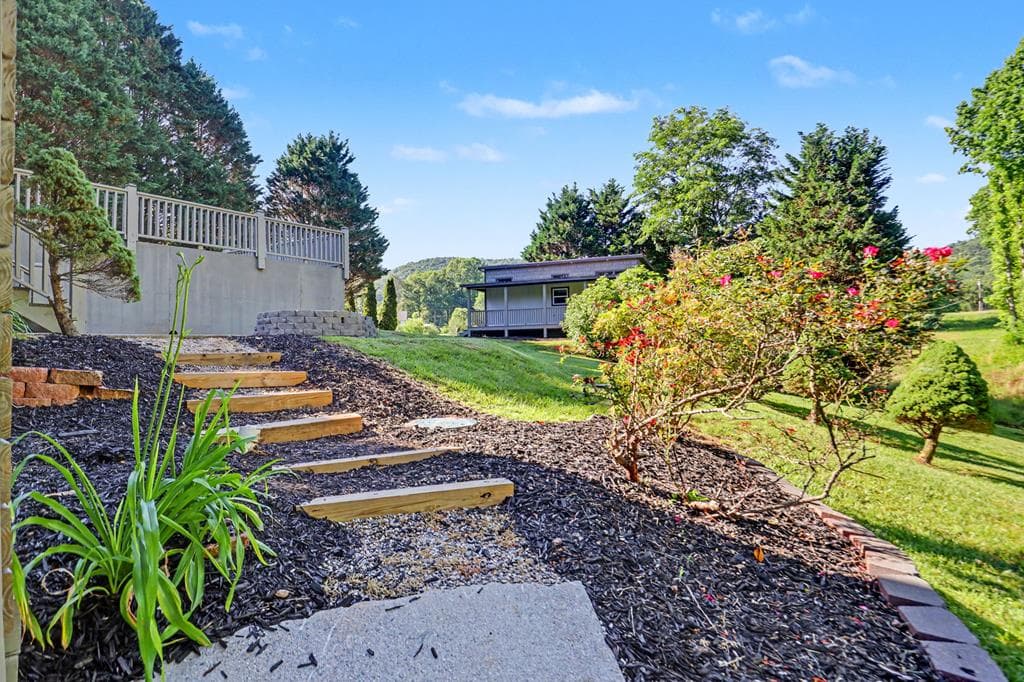 1105 Henson Road, Hiawassee GA 30546 - Photo