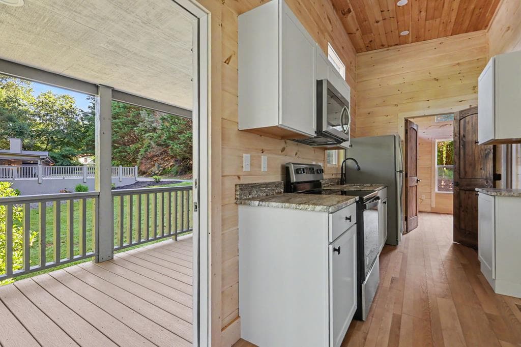 1105 Henson Road, Hiawassee GA 30546 - Photo