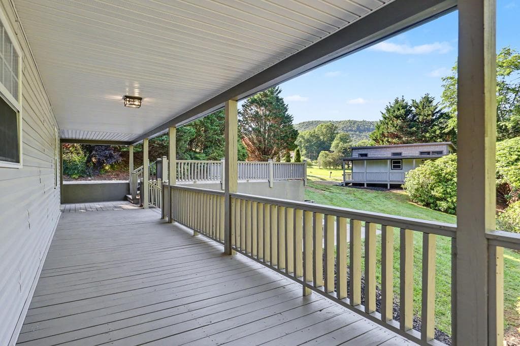 1105 Henson Road, Hiawassee GA 30546 - Photo