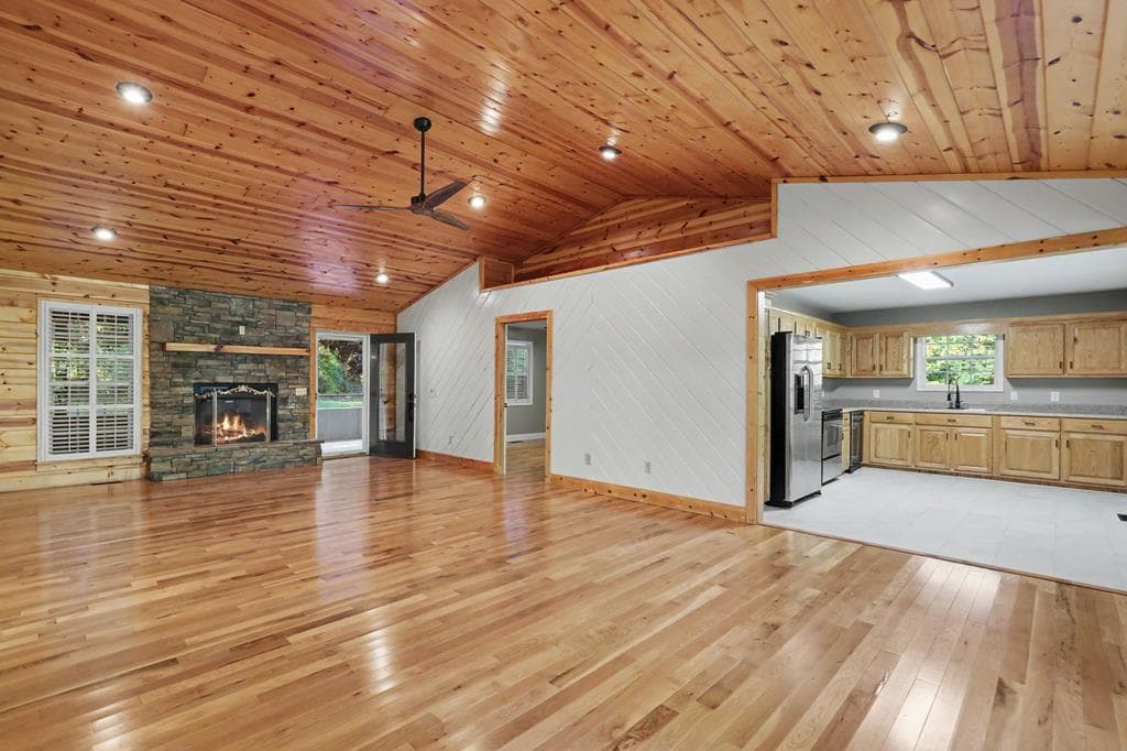 1105 Henson Road, Hiawassee GA 30546 - Photo