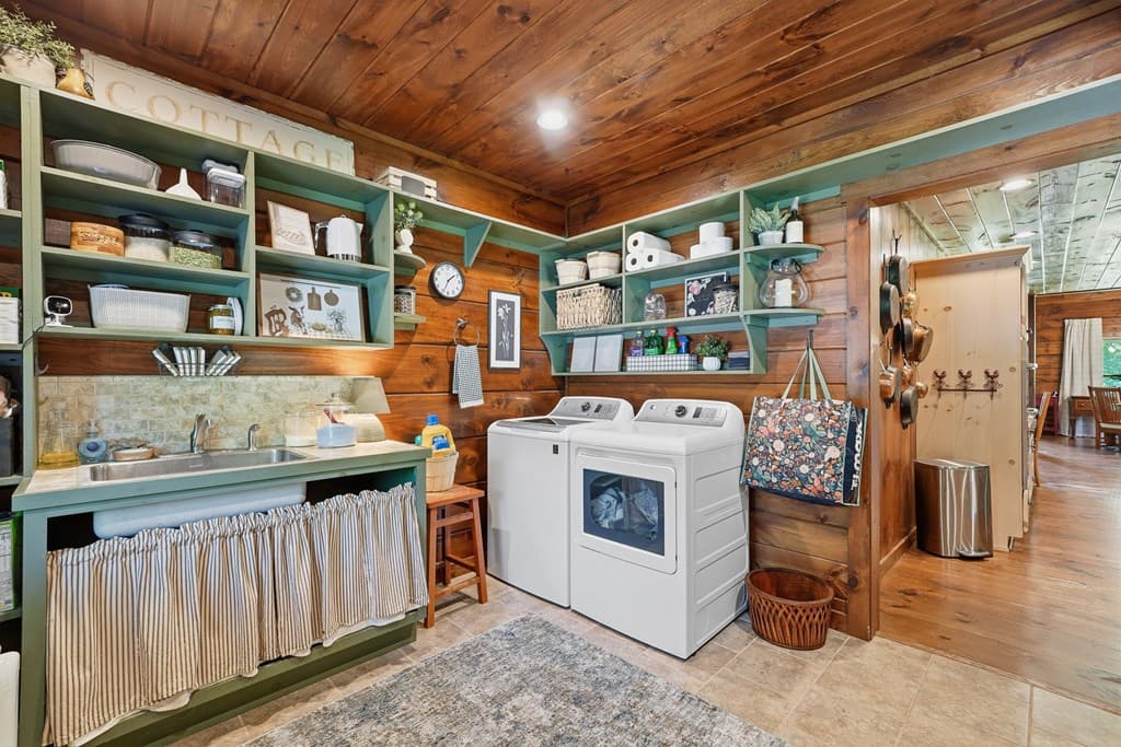 965 Bell Road, Mineral Bluff GA 30559 - Photo
